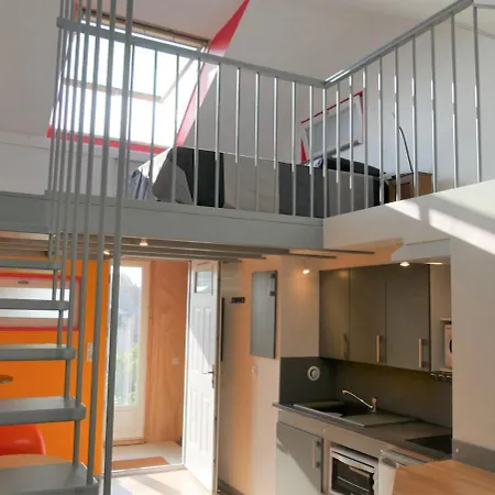 30 M Carre Duplex, Atypical, Zola, In Wooden House Daire