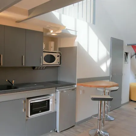 30 M Carre Duplex, Atypical, Zola, In Wooden House Daire *